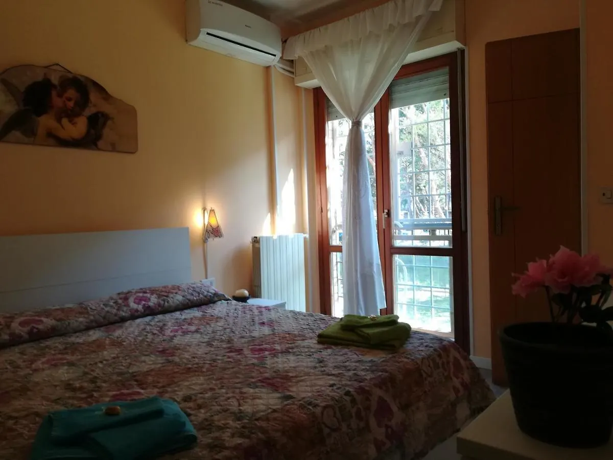 Il Girasole Di Ostia Apartment Italy